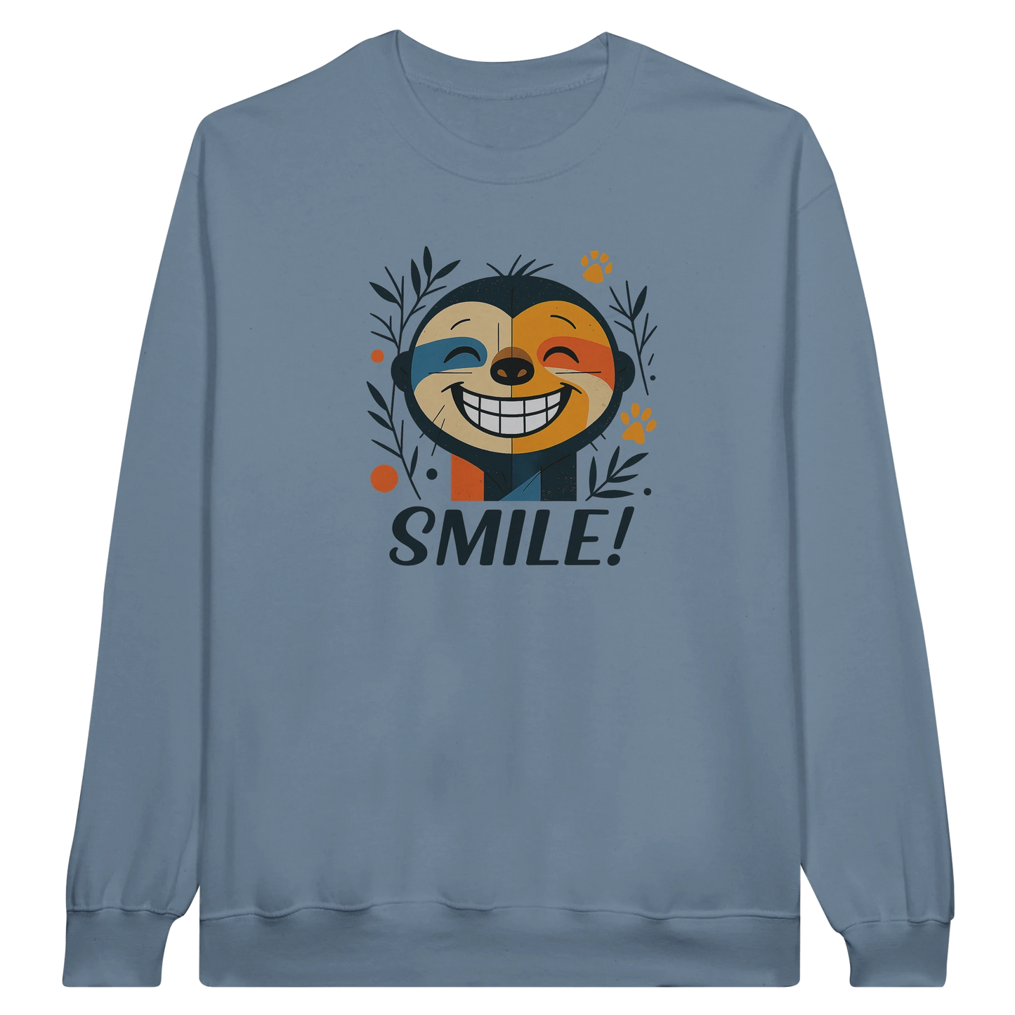 Front view — light blue sweatshirt with smiling sloth (perezoso) graphic and text “SMILE!”.