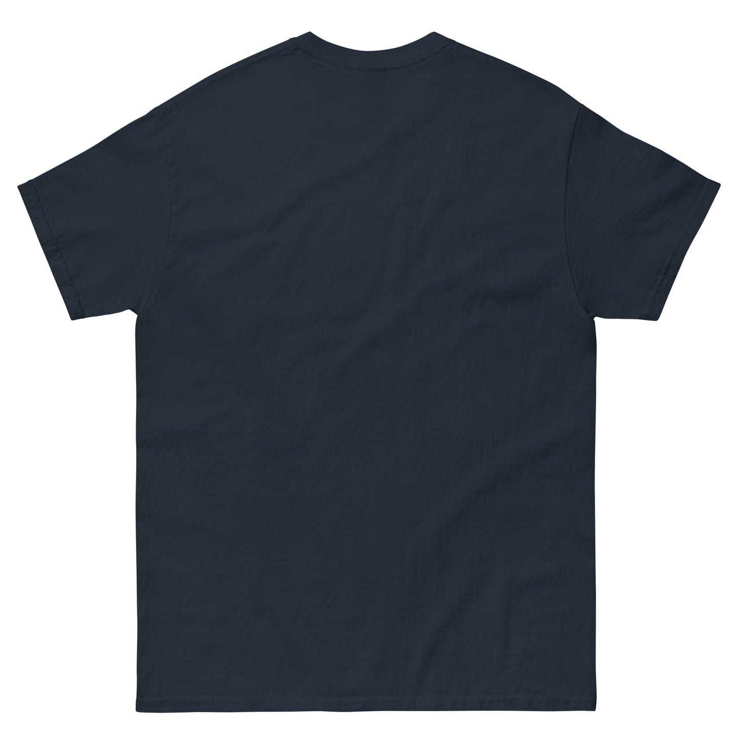 Back view of the black t-shirt with a completely clean surface.
The absence of graphics reinforces the concept of restraint, allowing the front message to remain the sole visual focus.