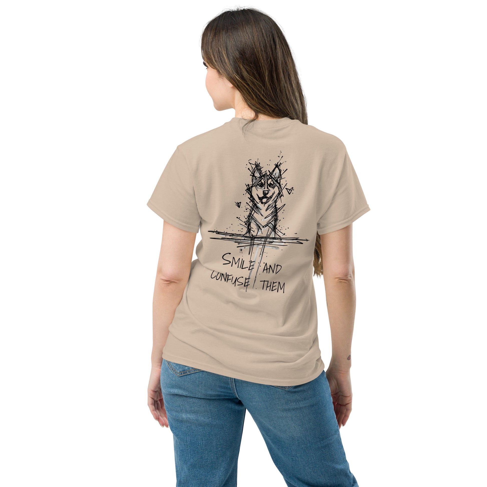 Female model in a beige T-shirt, back view. The sketch of a Siberian Husky with the playful text "Confuse" adds character and style.

